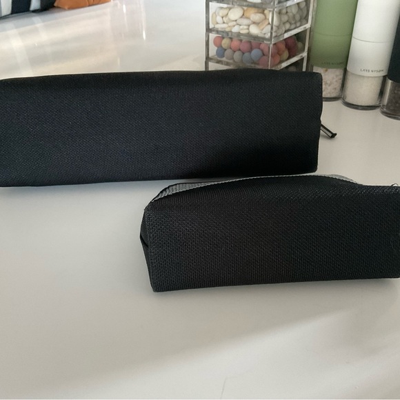 Rothy’s Vanity Set in Black Mist - Picture 4 of 6